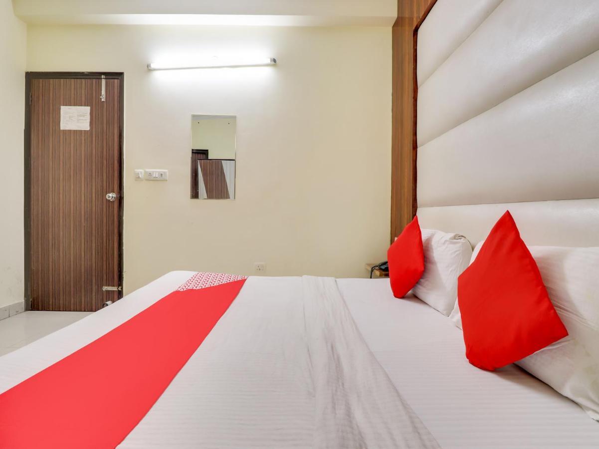 Fabhotel Luck Residency Delhi Airport