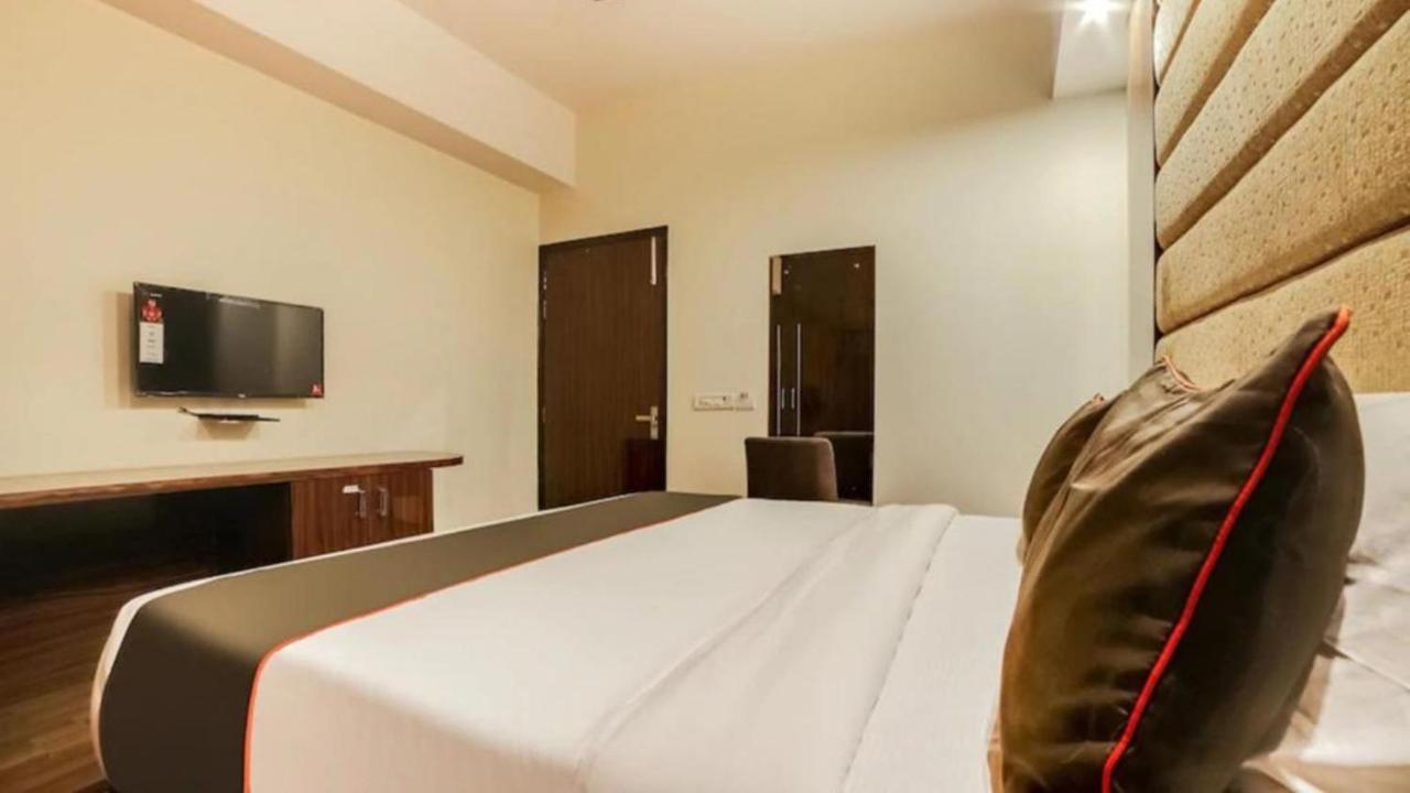 Olive Zone Near Delhi Airport Hotel