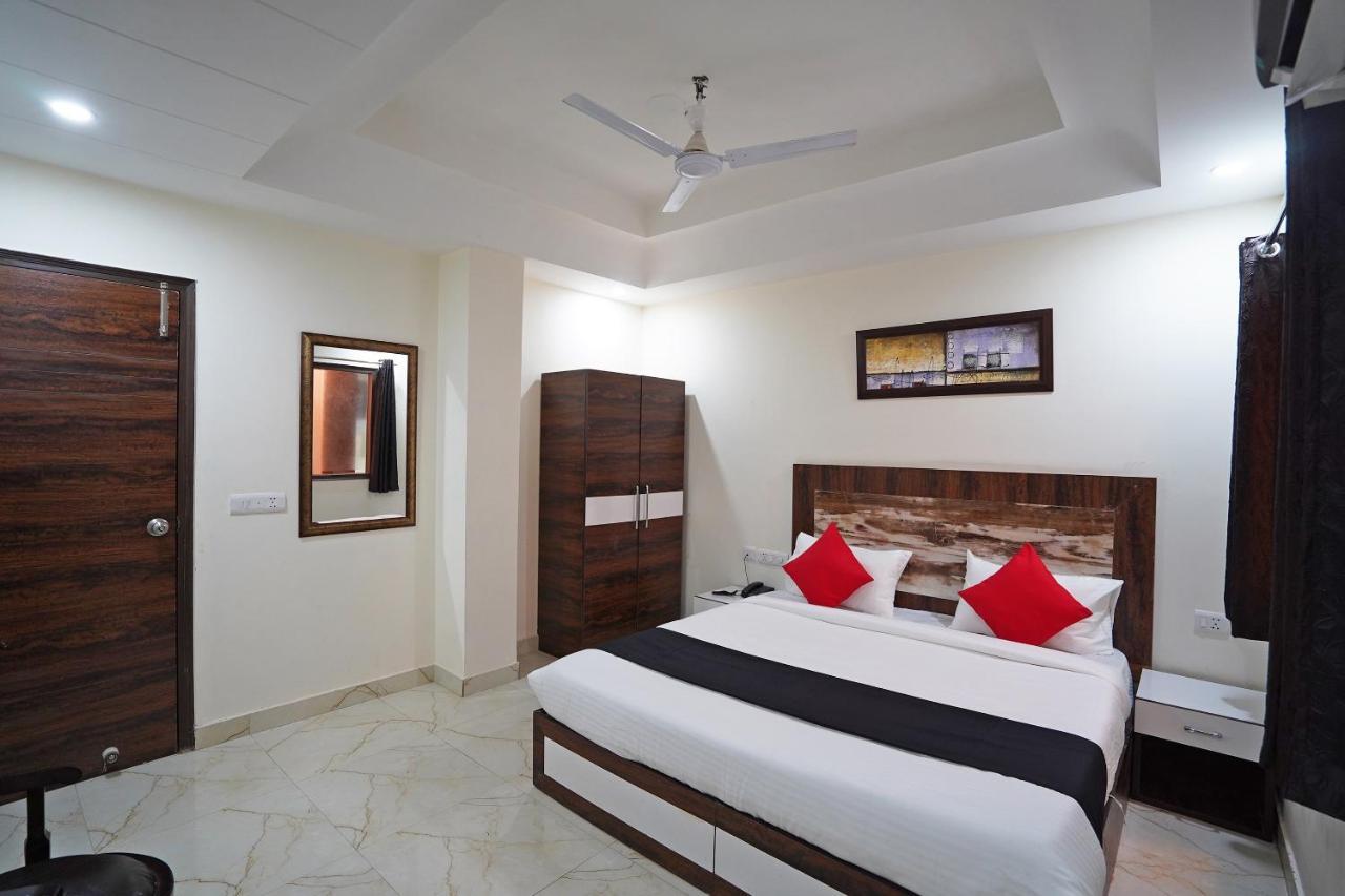 Hotel Capital O Aerotech 3*