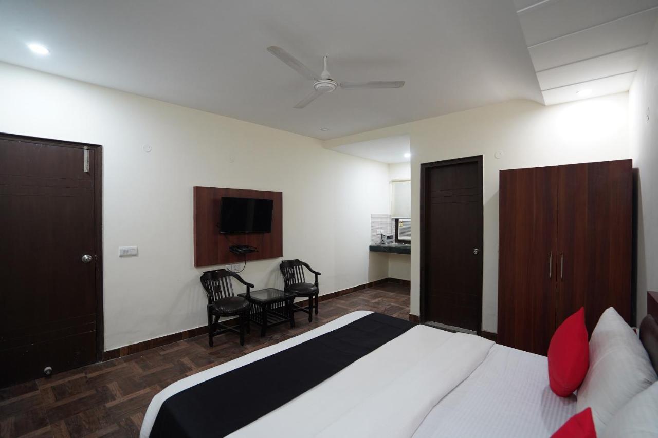 Capital O Aerotech Hotel