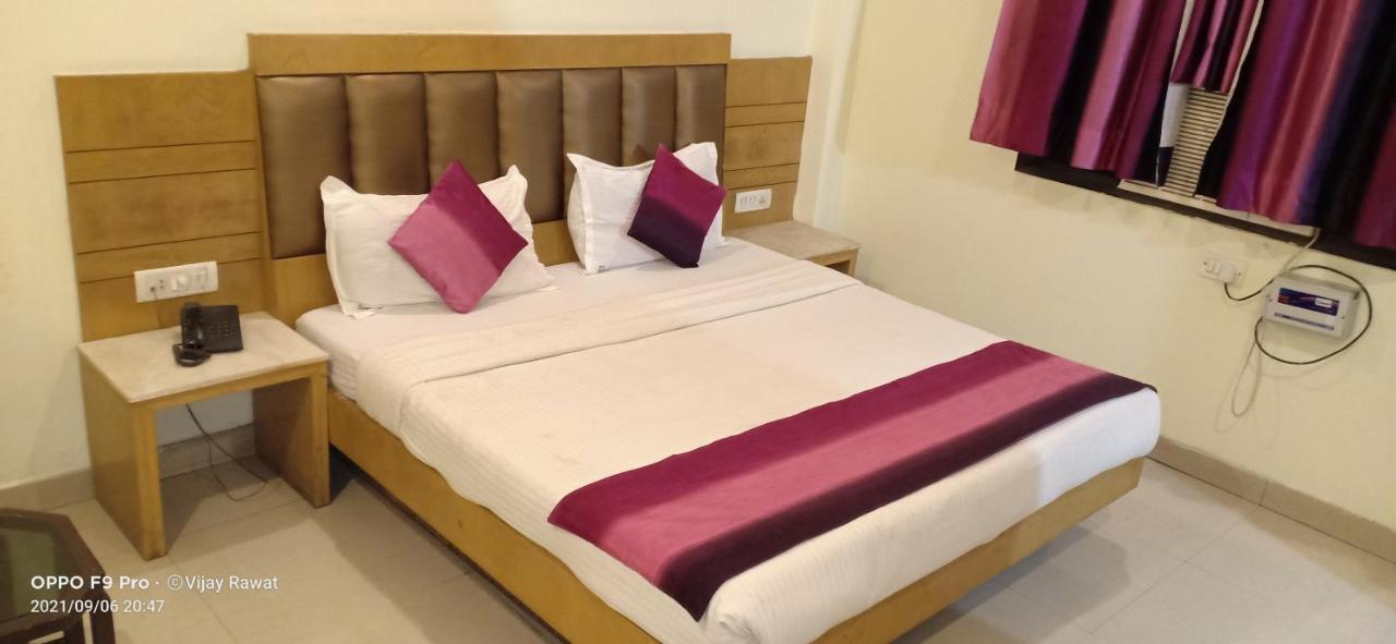 Hotel Golden Gate Hotel New Delhi