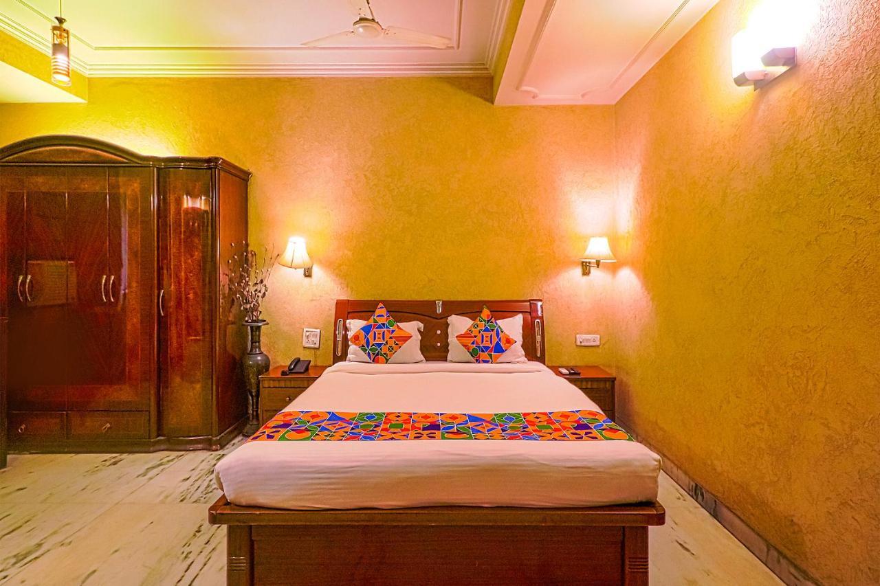 Oyo Flagship 80806 Perfect Hotel New Delhi