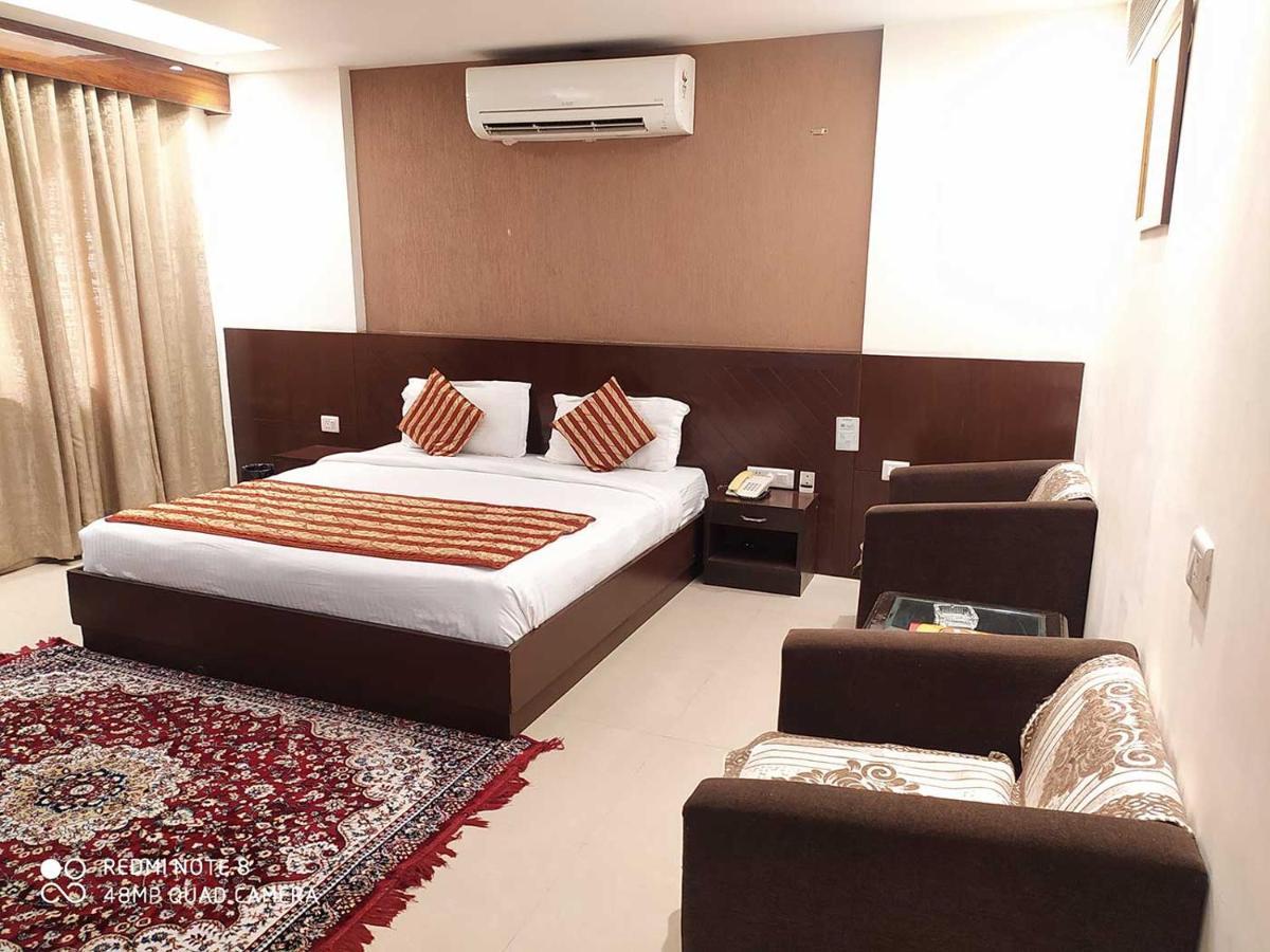 The Impress Near Delhi Airport 4* Nova Deli