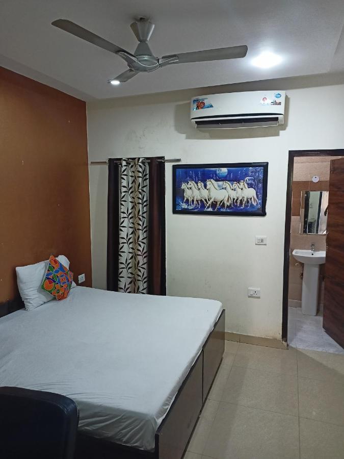 Hotel Asian Plaza Delhi Airport