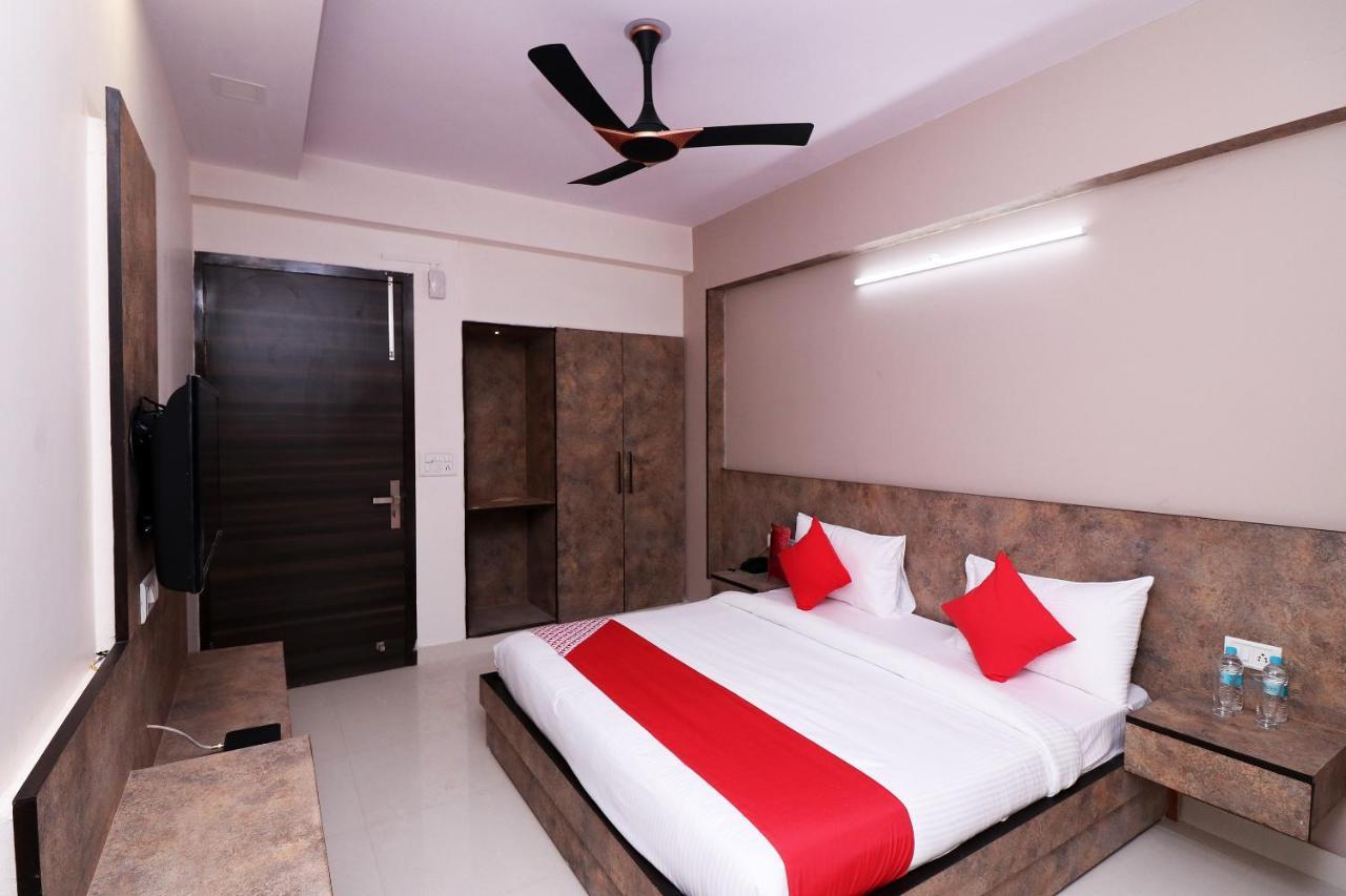 Collection O 76623 Pushpanjali Residency Hotel