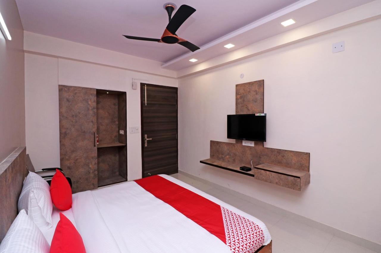 Hotel Collection O 76623 Pushpanjali Residency