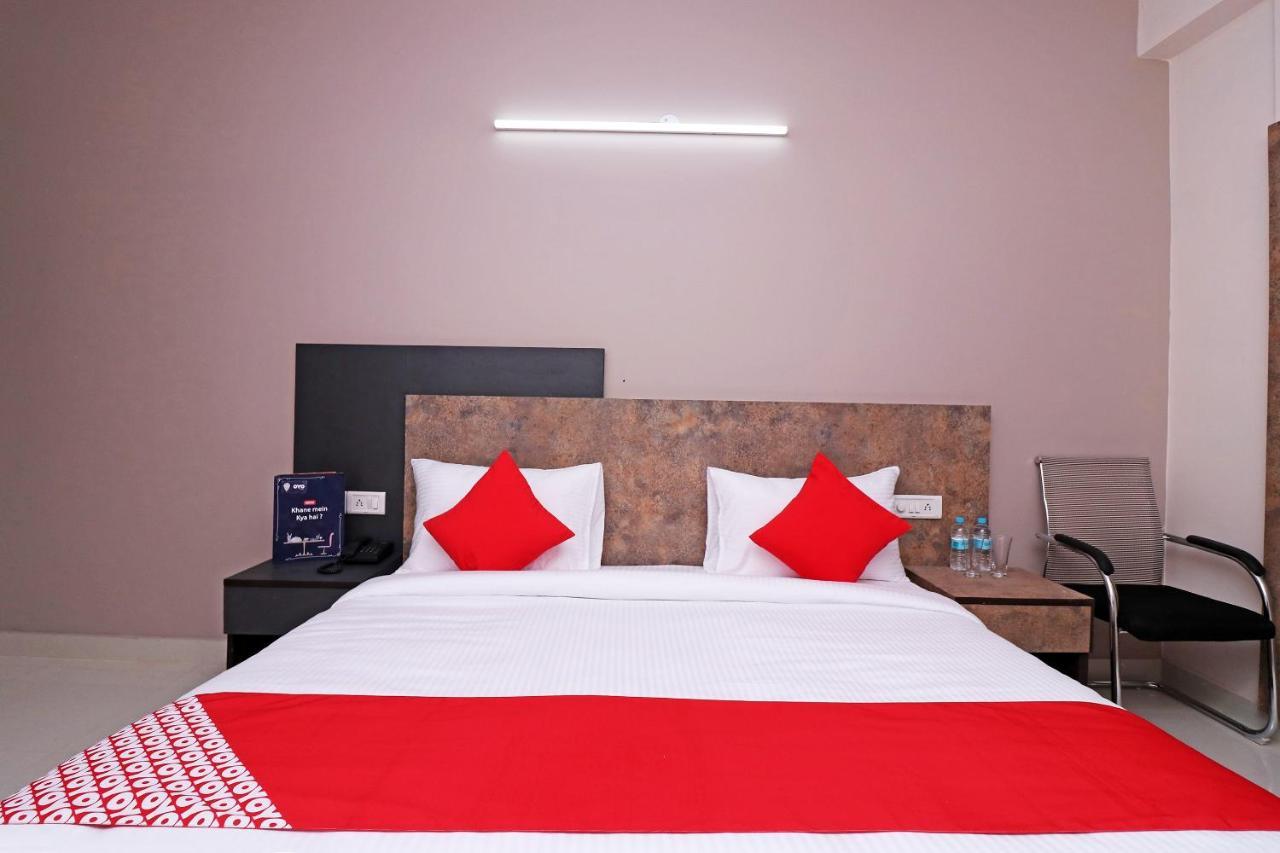 Hotel Collection O 76623 Pushpanjali Residency
