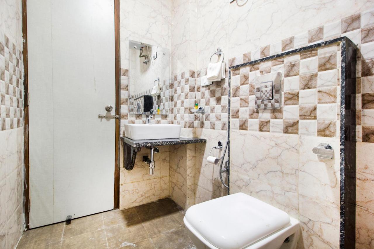 Hotel Fabhotel Olivia 3*
