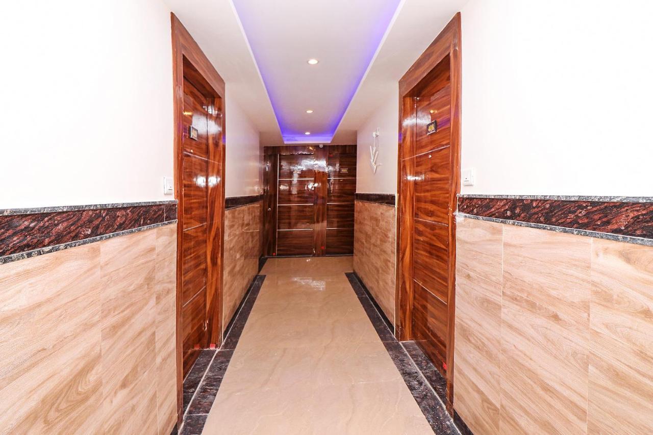 Fabhotel Olivia