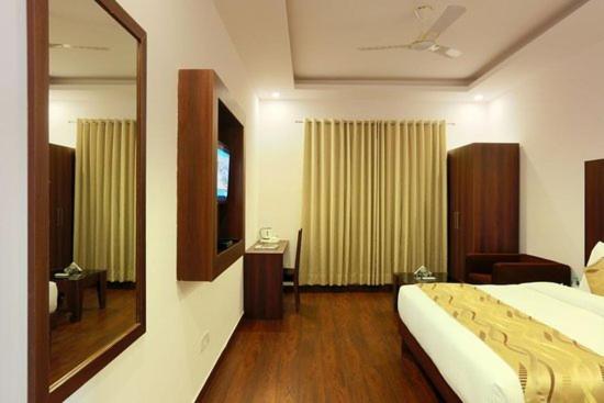 Hotel Moody Moon Delhi Airport Hotel