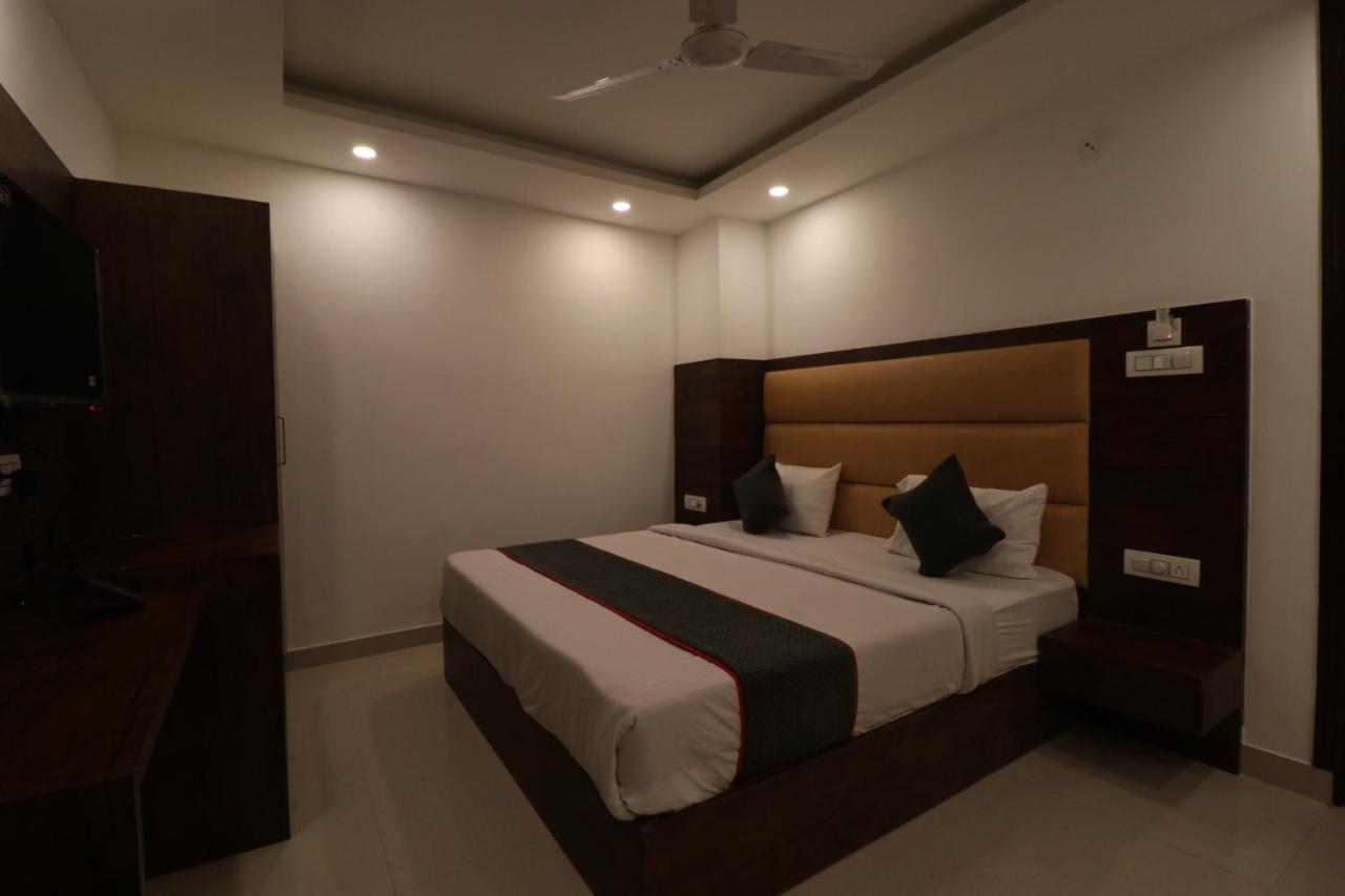 Hotel Cozy Cave 3*