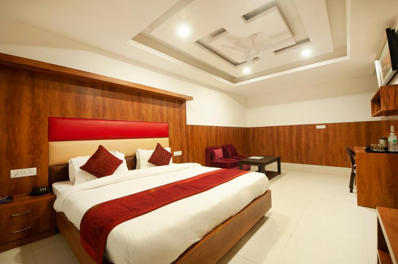 Hotel Sm Suits Near Delhi Airport-unit By Grand Urban Luxury