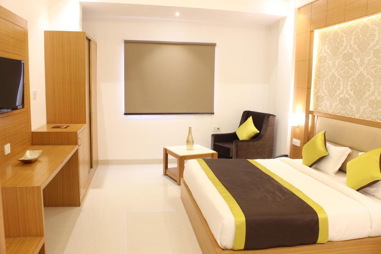 Hotel International By Star Group - Near Delhi Airport New Delhi