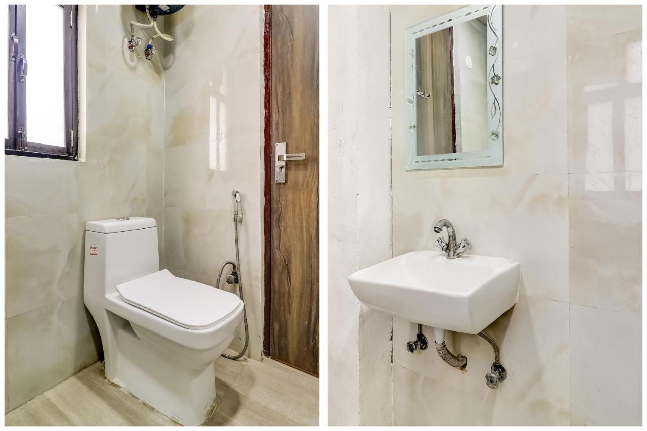 Oyo Ramada Near Dashrath Puri Metro Station 3*