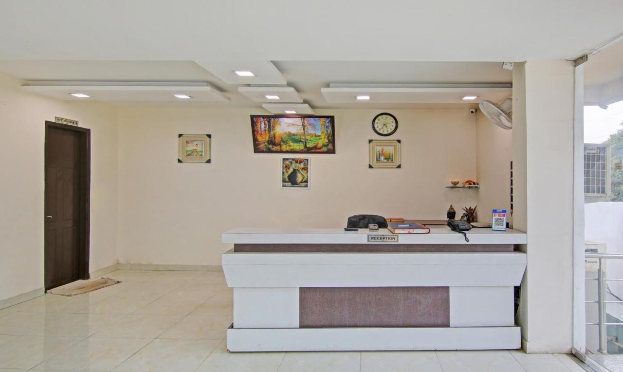 Treebo Amaya Sector 72 Hotel