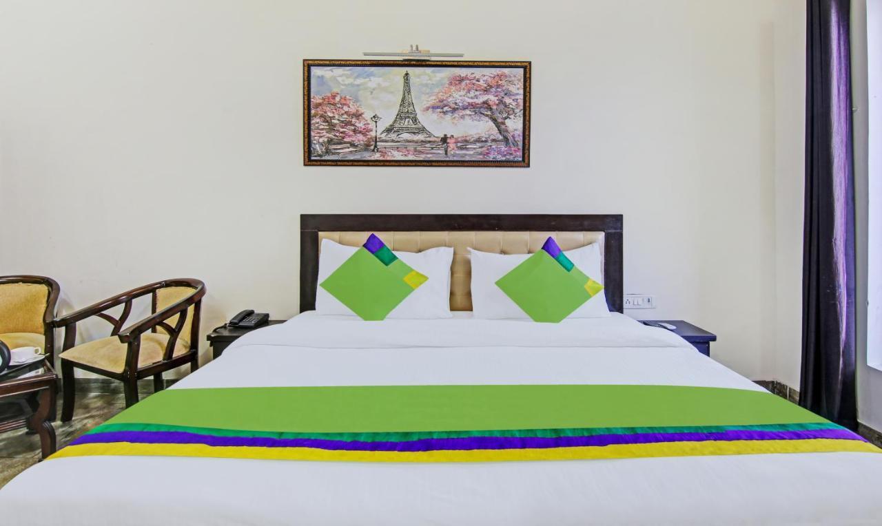 Treebo Amaya Sector 72 Hotel 3*