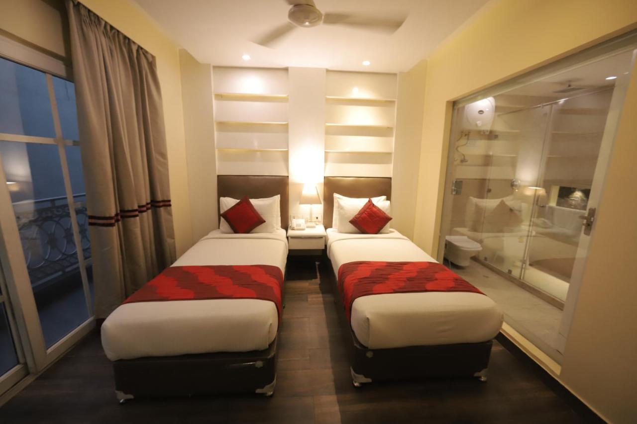 Picasso Prive Naraina Delhi - Couple Friendly Local Ids Accepted 3* New Delhi