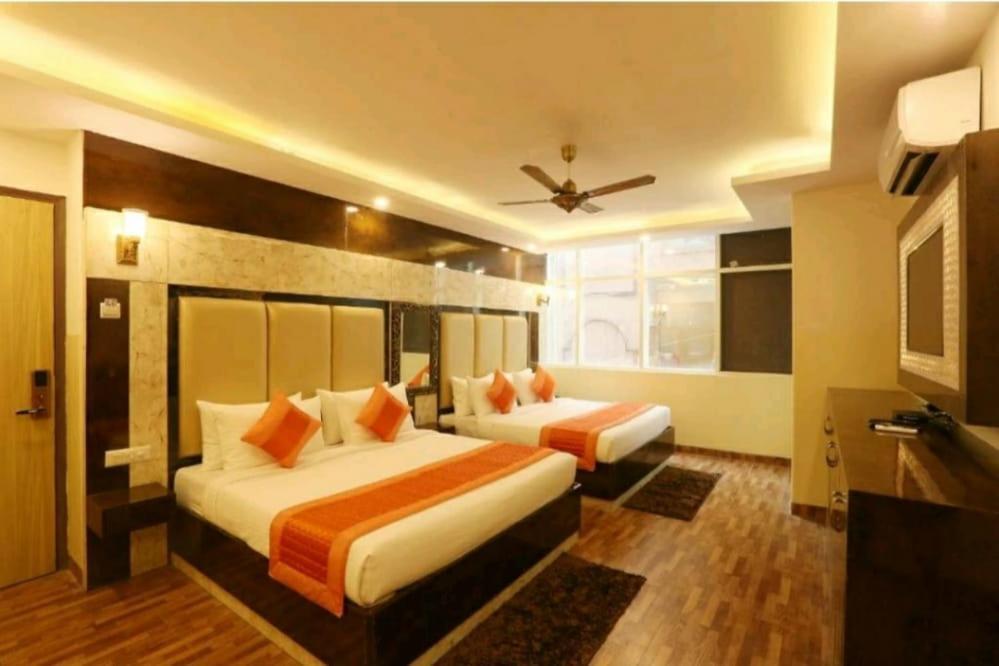 Hotel Plazzo Hotel 3*