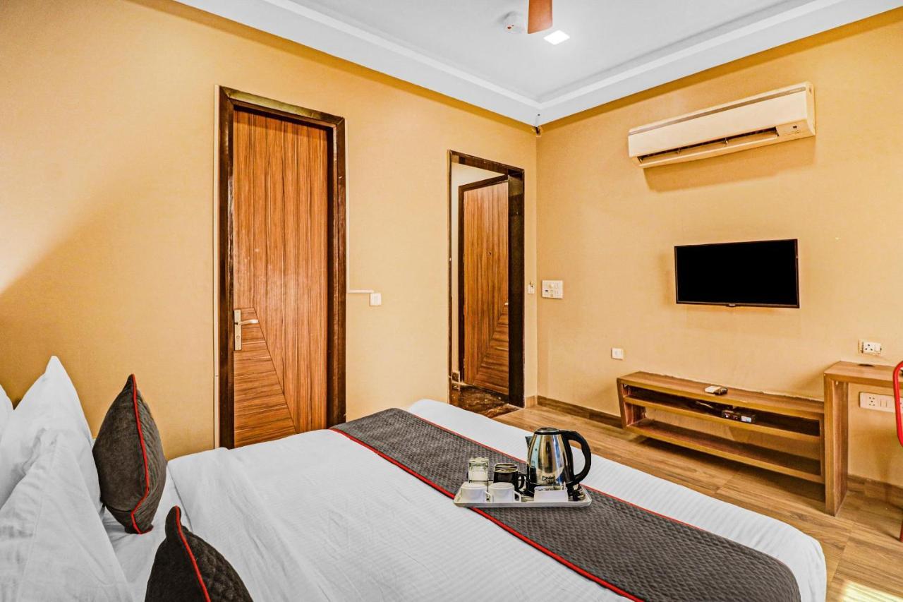 Townhouse 450 Dwarka Hotel