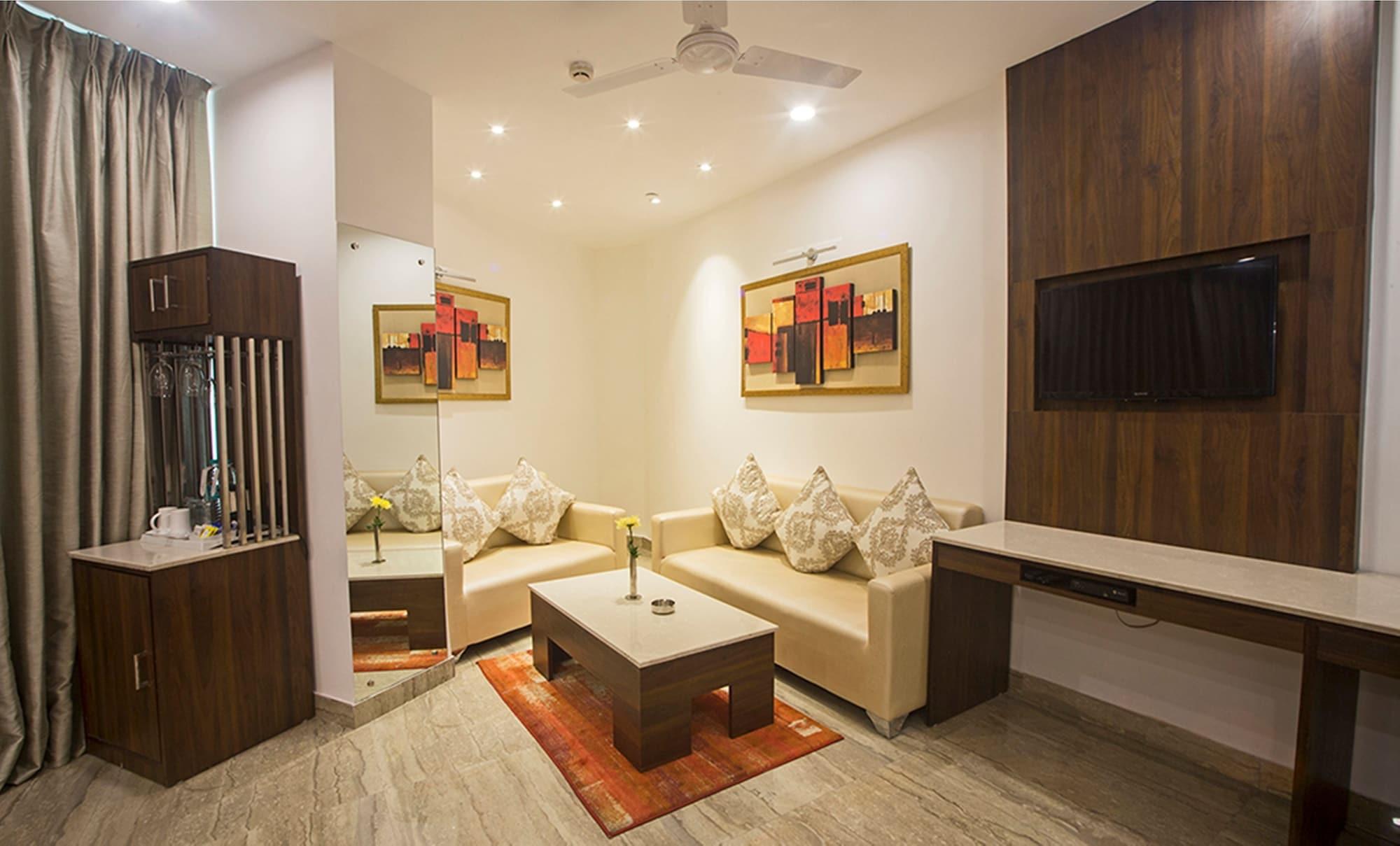 Shanti Palace Mahipalpur Hotel