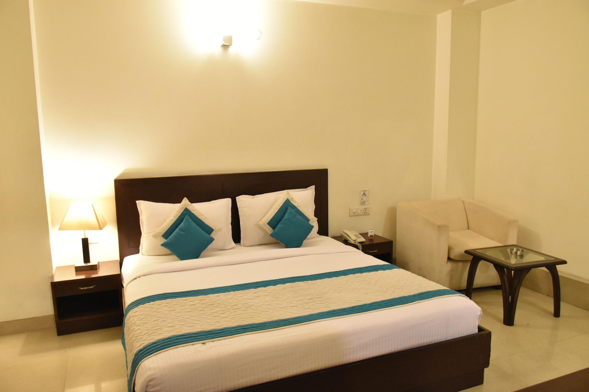 The Impress Near Delhi Airport Hotel 4*