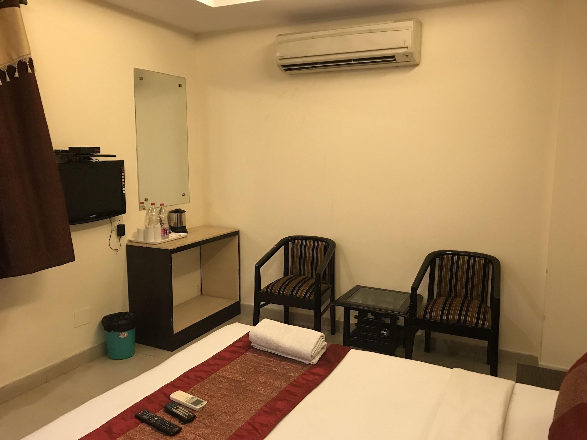 Hotel Nand Kartar Orchid Suites 3*