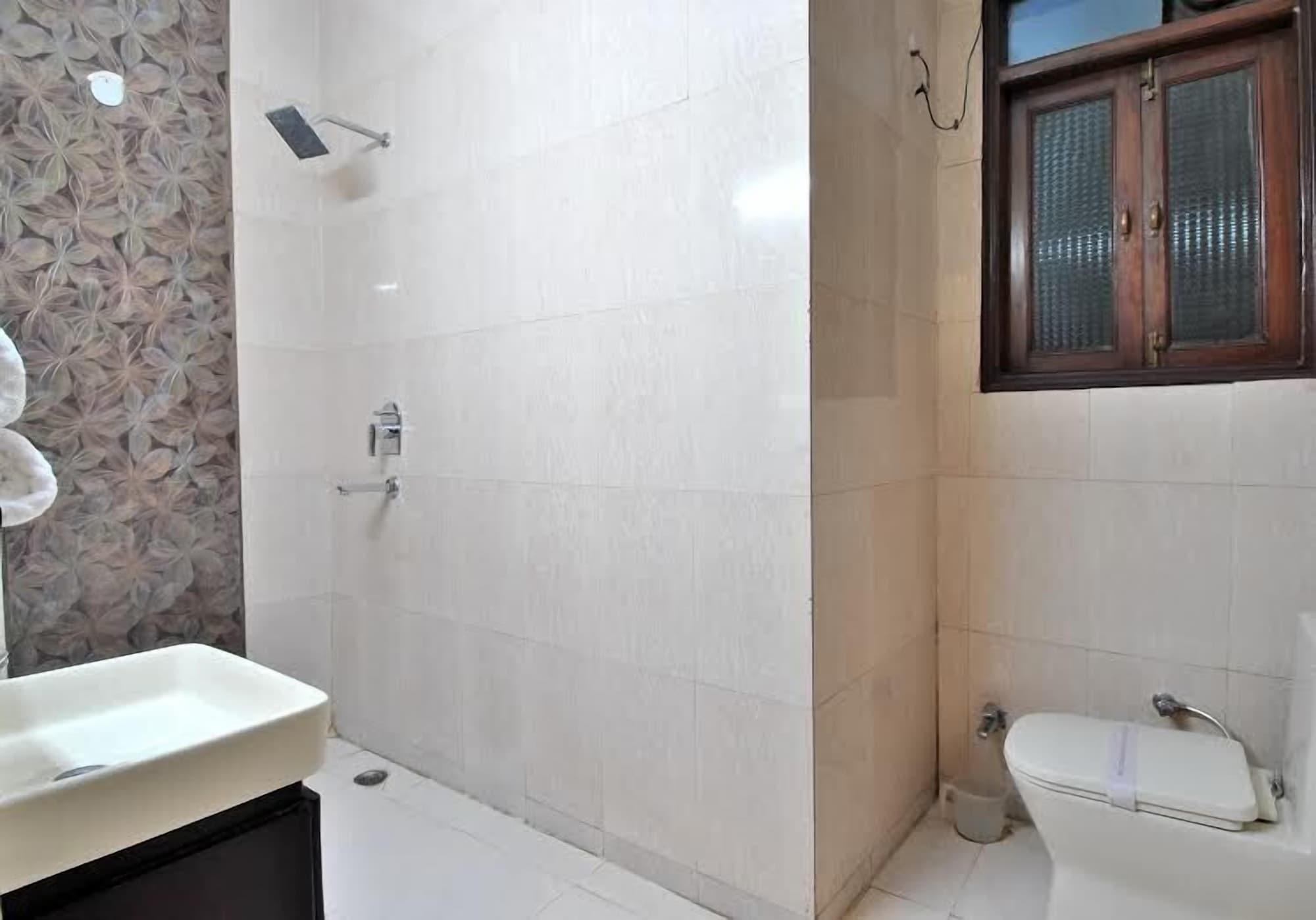 Kings Inn, Karol Bagh, New Hotel 3*