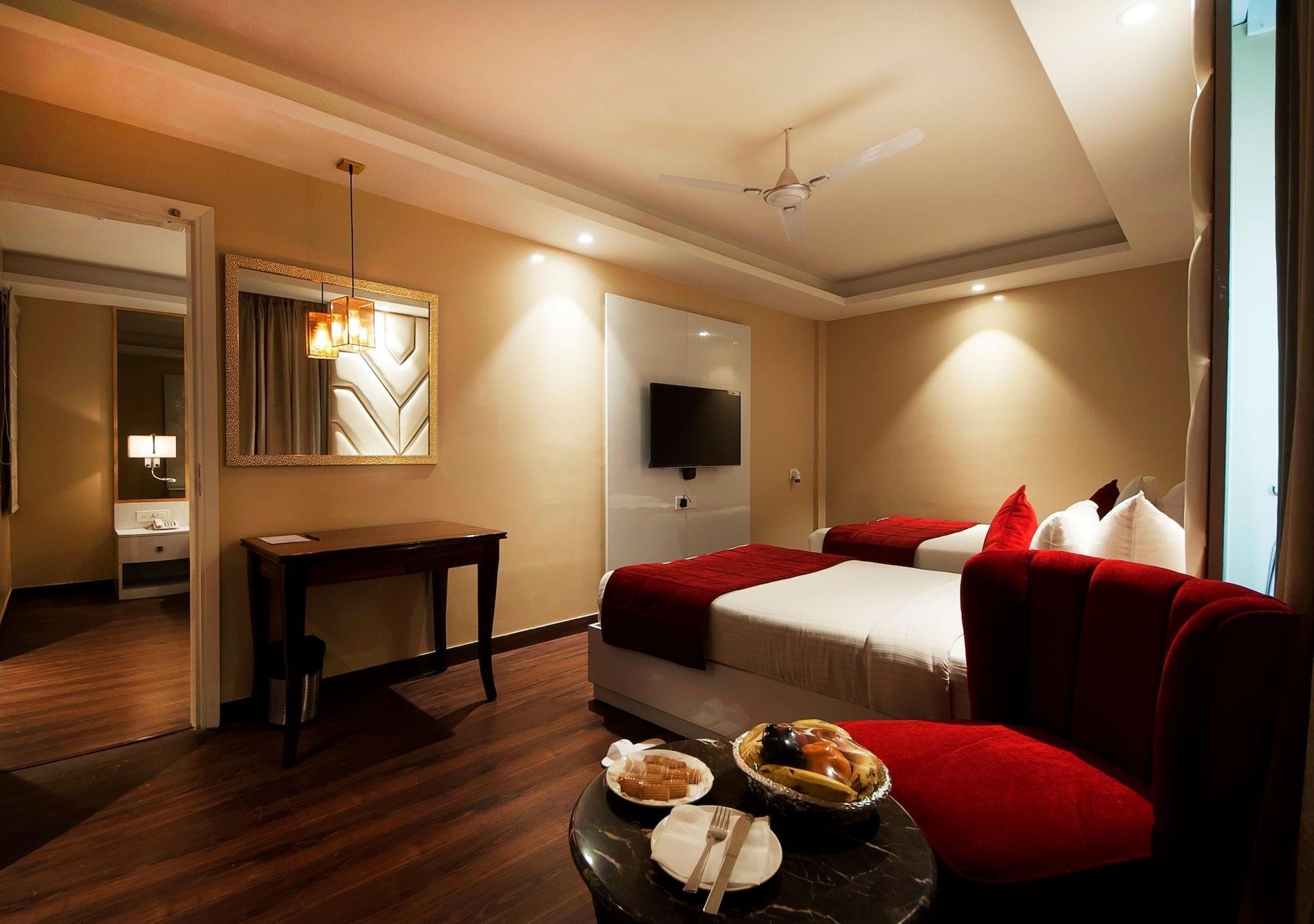 Airport Ramhan Palace Mahipalpur 4*