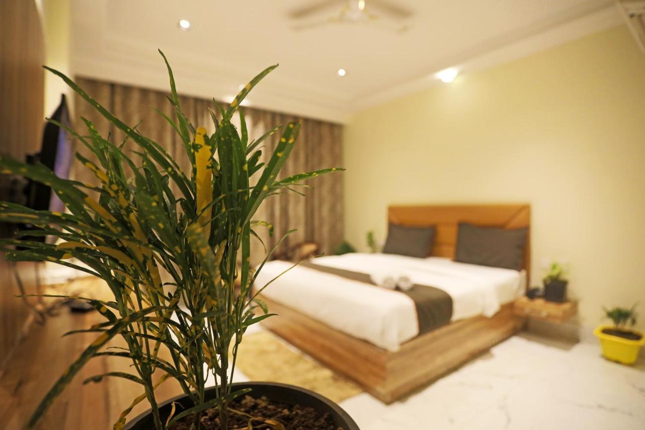Hotel Goodluck Suites Near Delhi Airport