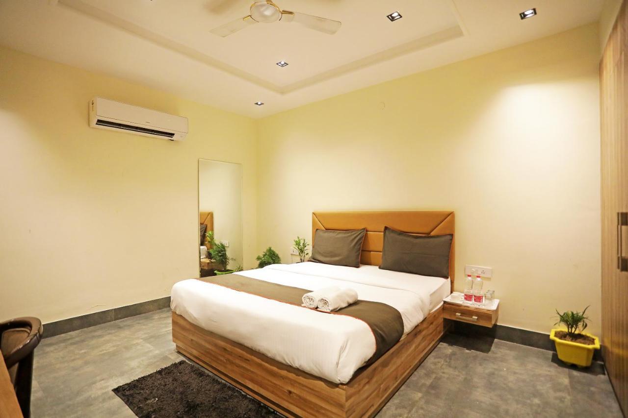 Hotel Goodluck Suites Near Delhi Airport New Delhi