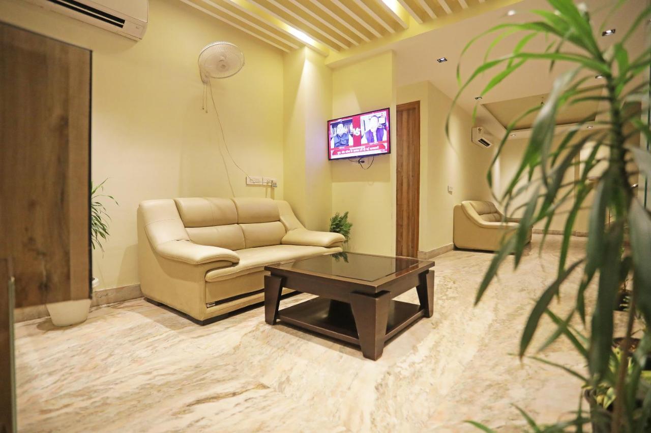 Goodluck Suites Near Delhi Airport New Delhi