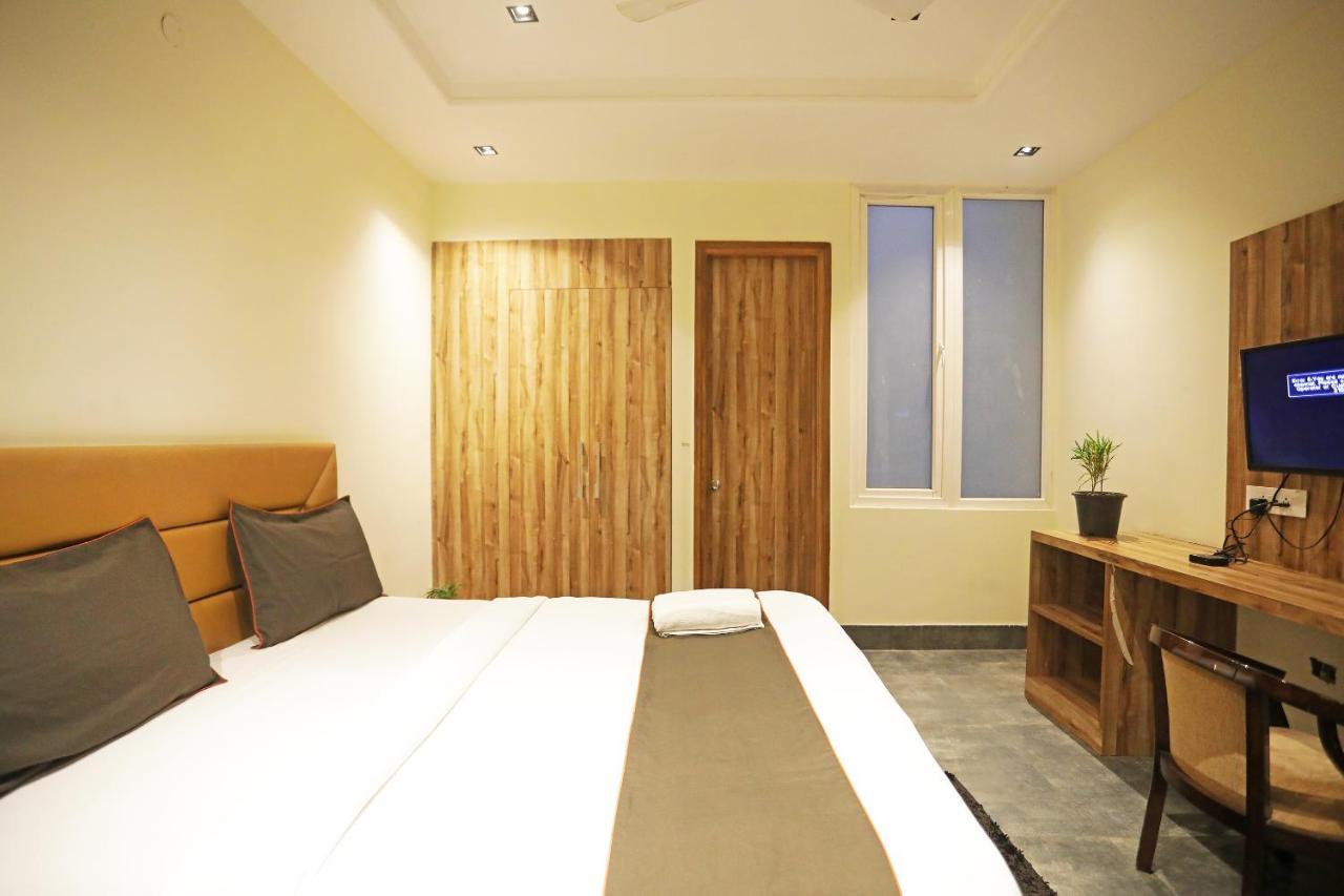 Goodluck Suites Near Delhi Airport 4*