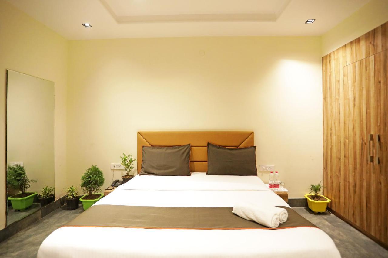 Goodluck Suites Near Delhi Airport New Delhi