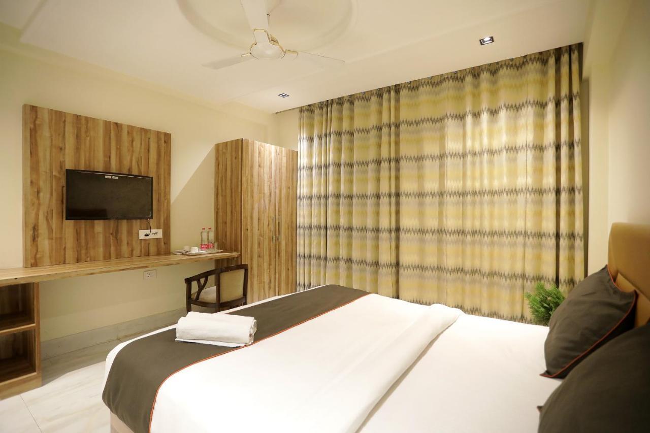 Goodluck Suites Near Delhi Airport