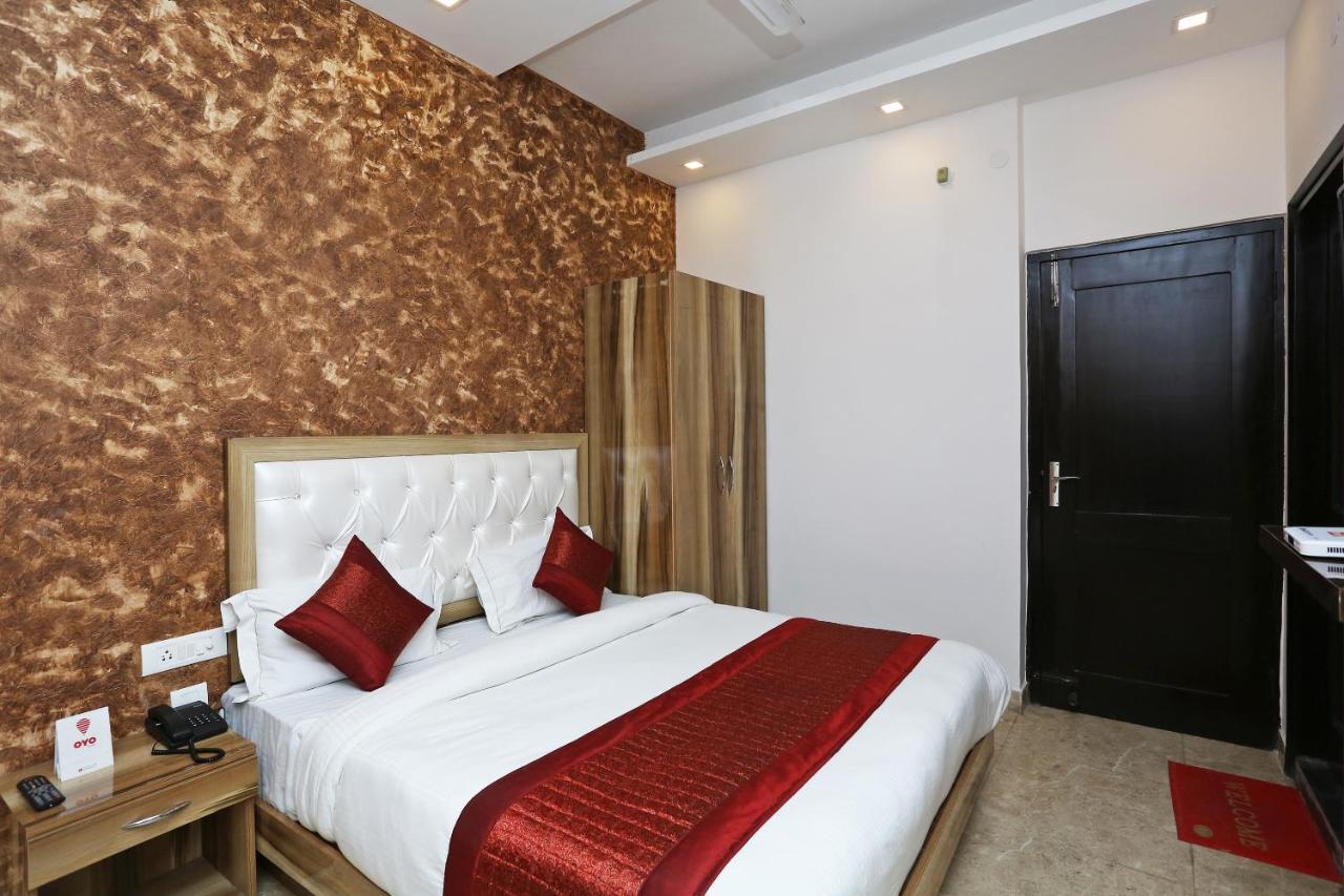 Oyo 12673 The Diplomat 3* Delhi (National Capital Territory of India)