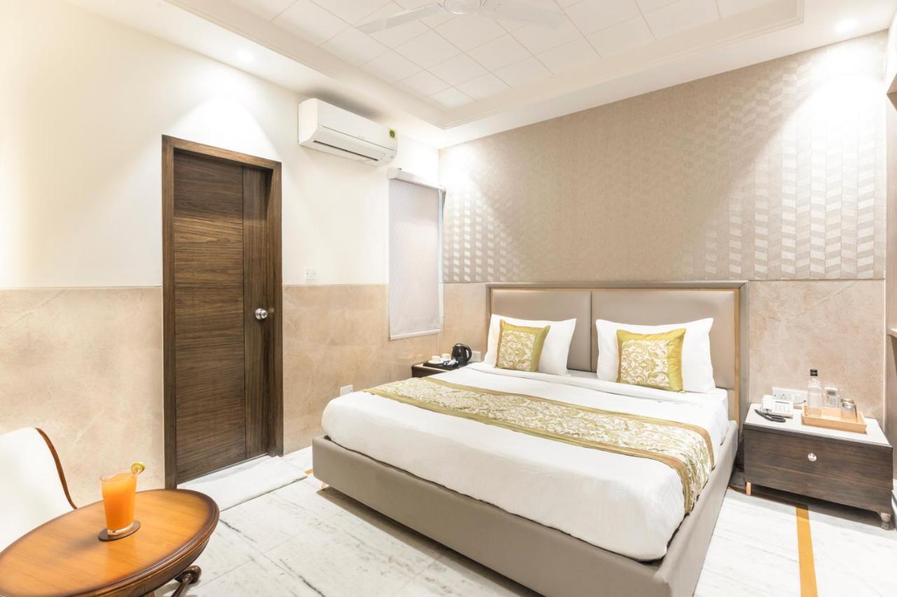 Star By Star Group- Near Delhi Airport Hotel