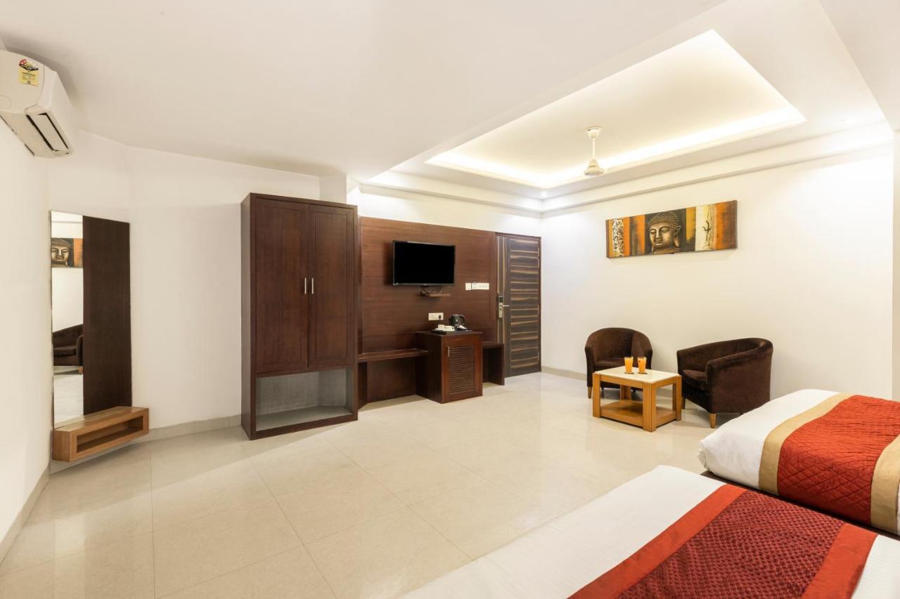 Star By Star Group- Near Delhi Airport 3*