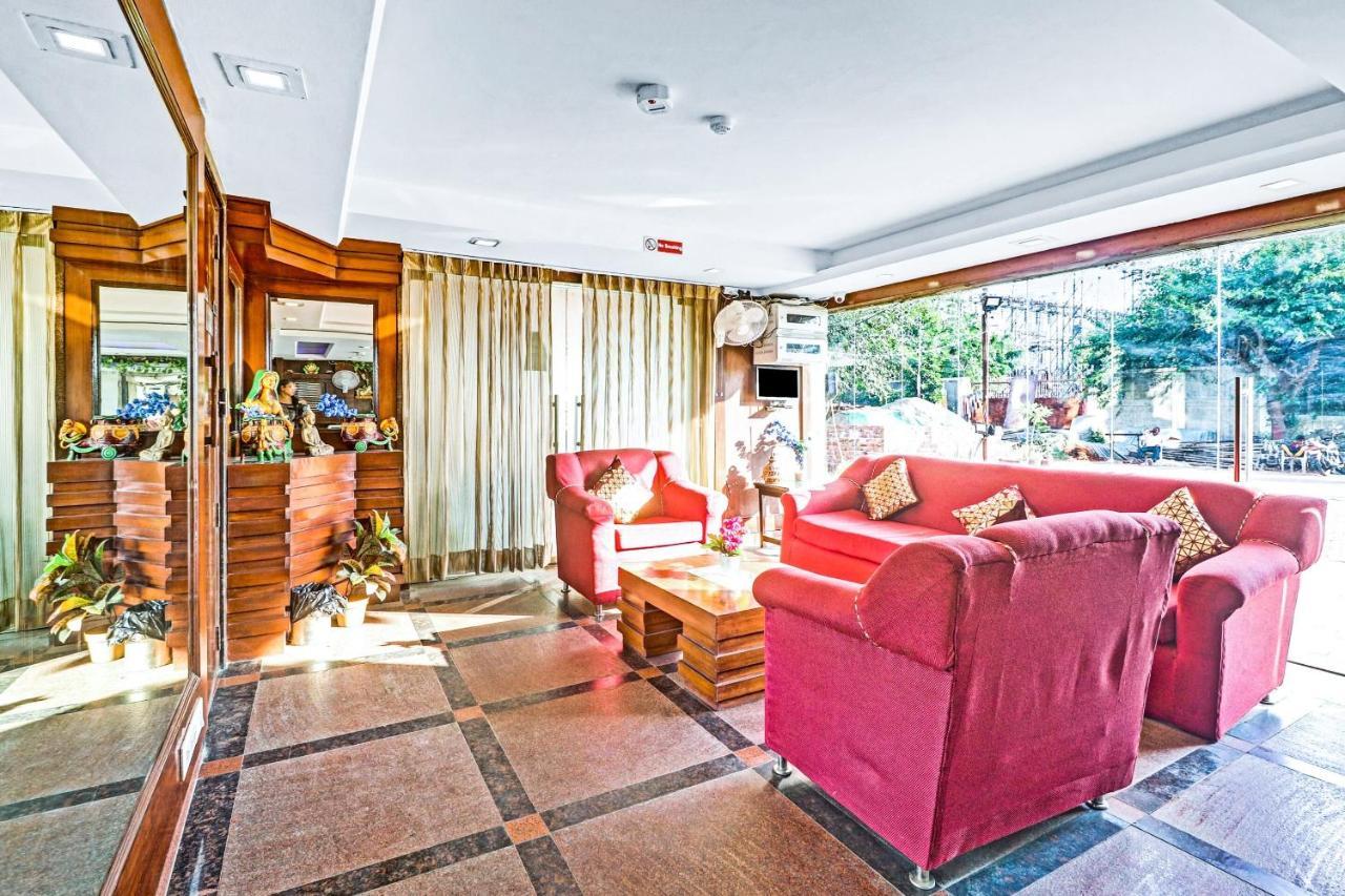 Hotel Oyo Townhouse 604 The Royal Galaxy New Delhi