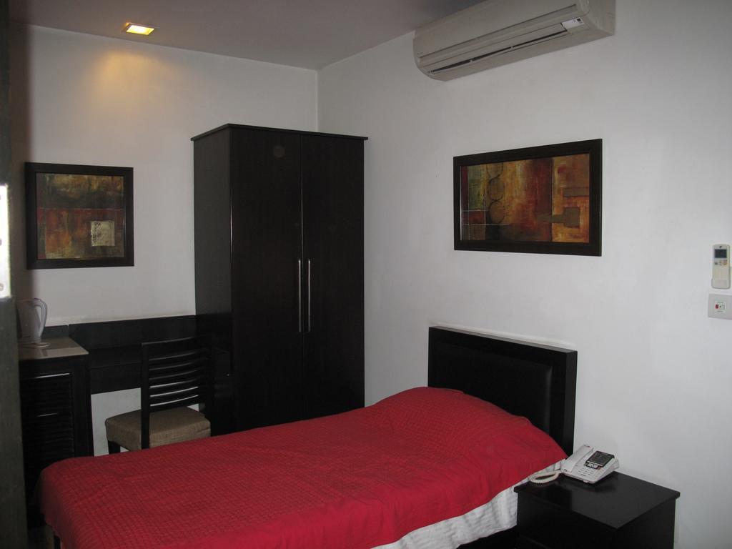 Rainbow Residency 2* New Delhi
