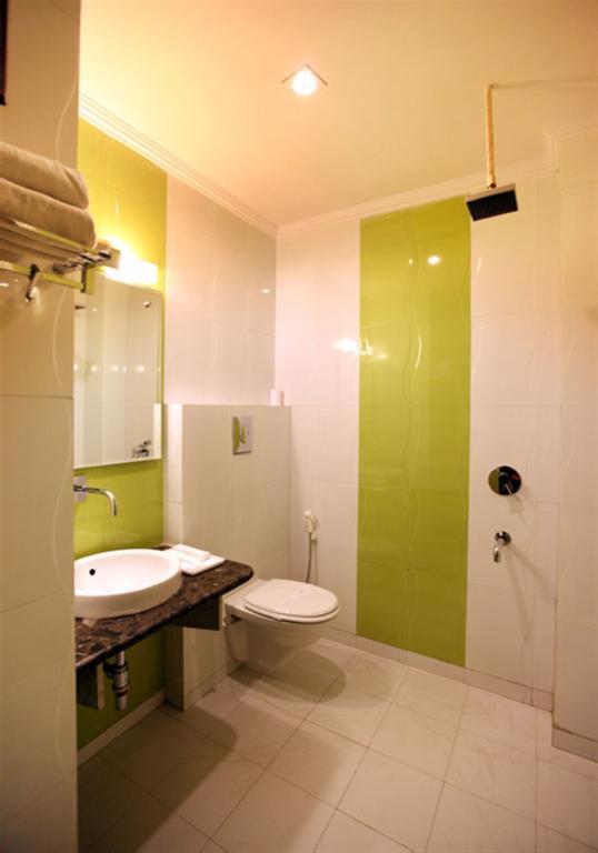 Hotel The Class, Delhi Airport 3*
