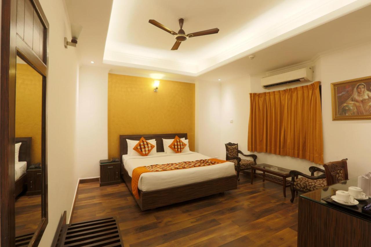 Airport Le Seasons Hotel