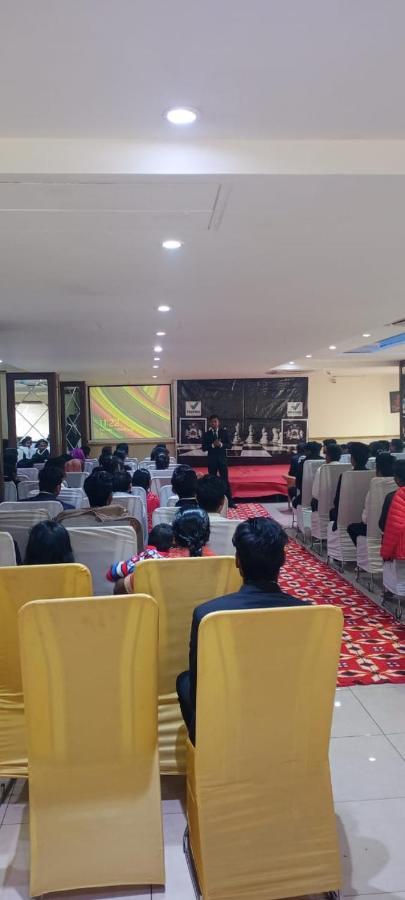 Hotel Wti Airport Grand Delhi