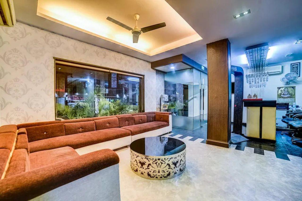 Cosmo - Karol Bagh 3*