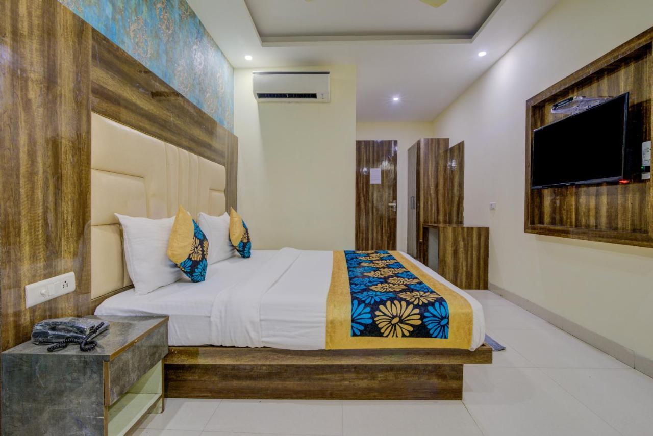 Smart Plaza Delhi Airport