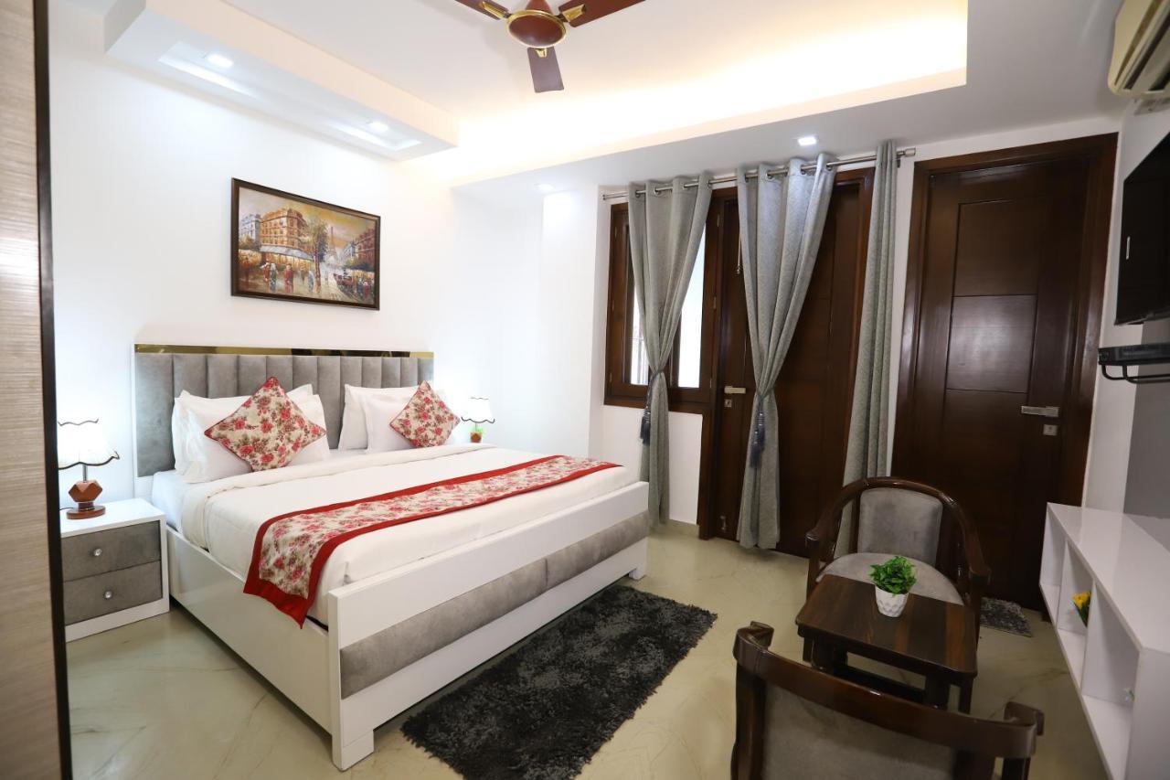 Nature View Park Metro Couple Friendly 3*