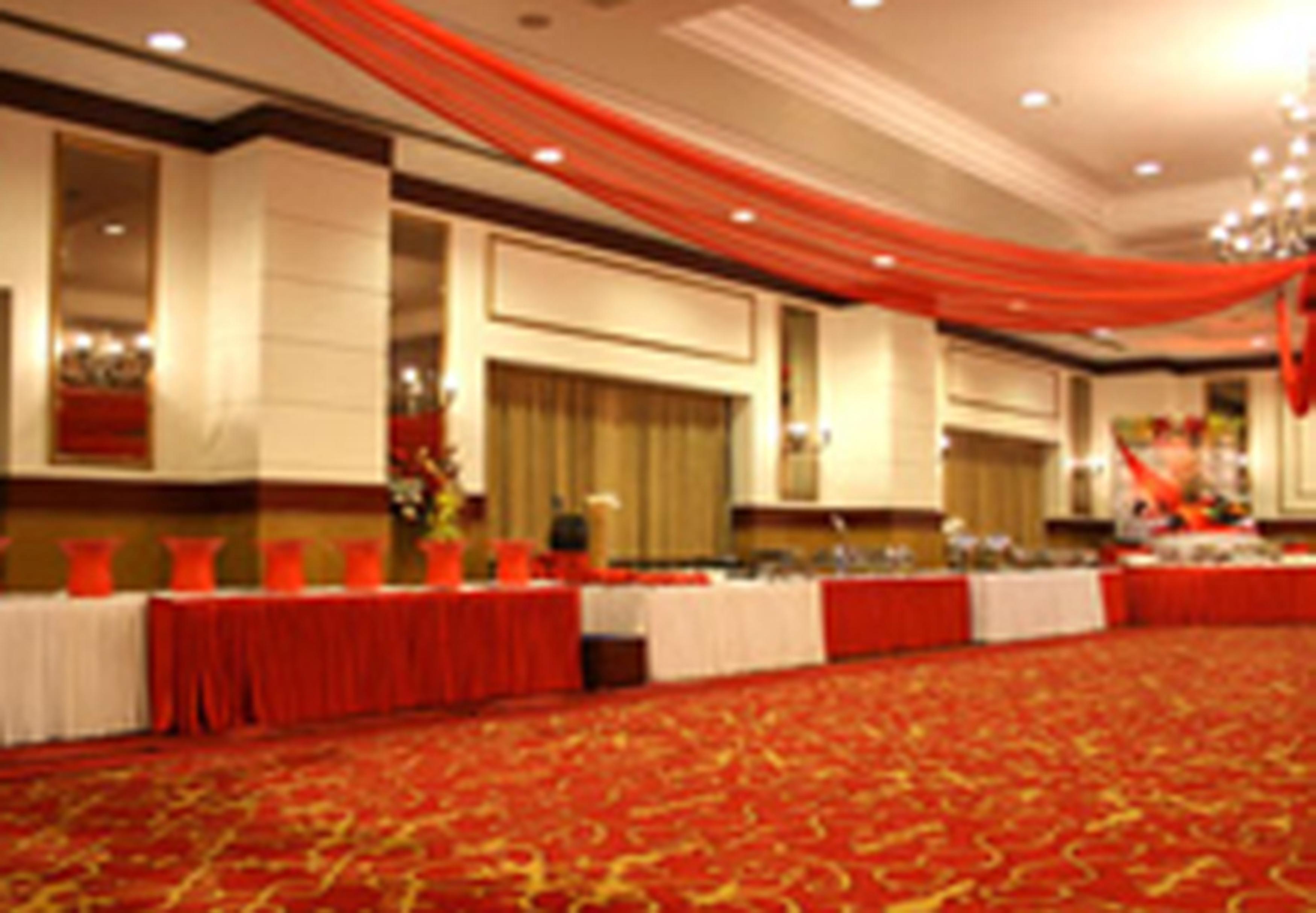 City Park 4* Delhi (National Capital Territory of India)