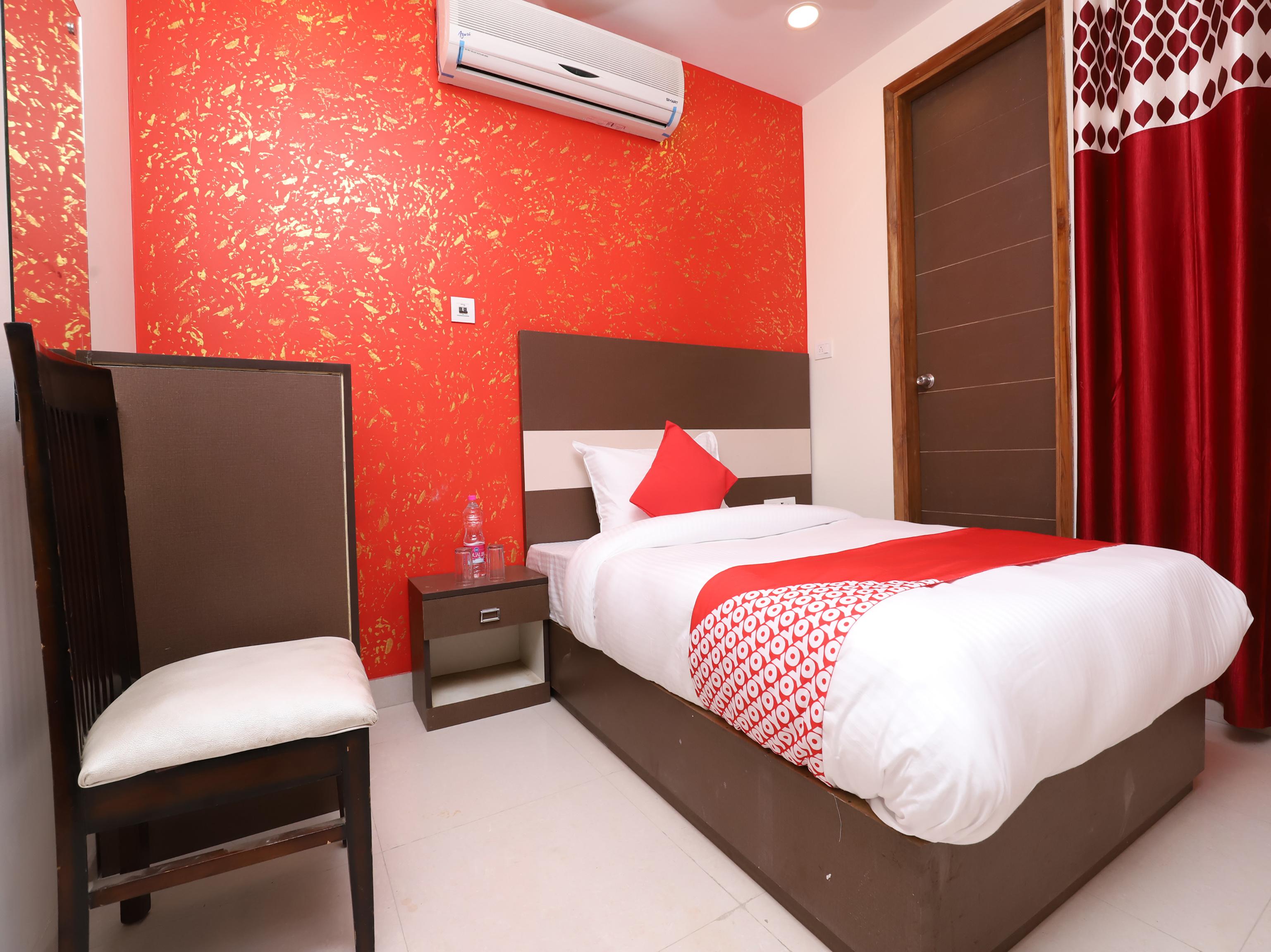O Prime Palace Hotel 3*