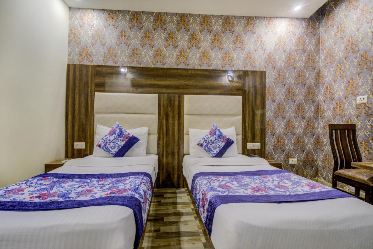 Smart Plaza Delhi Airport