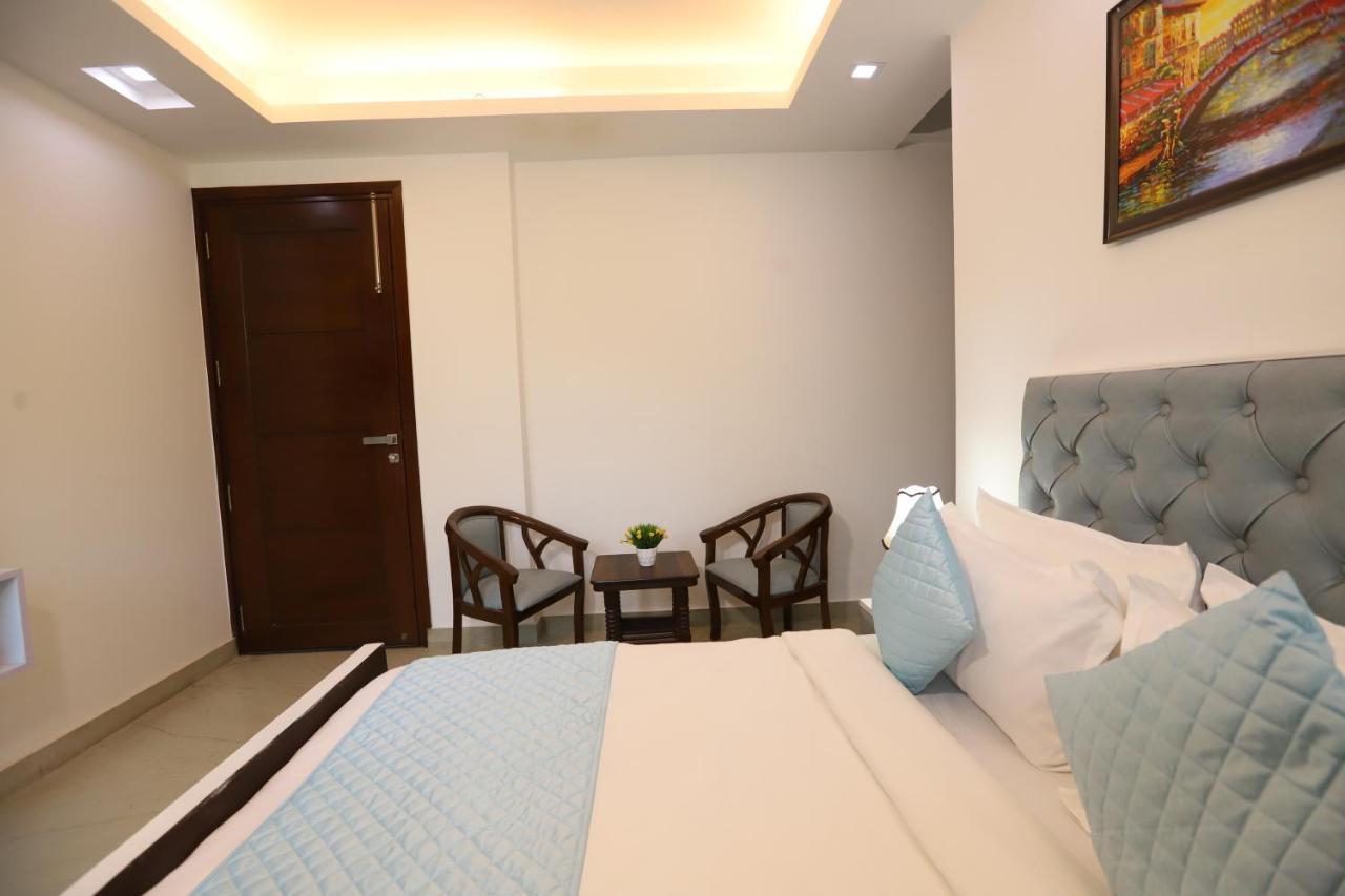 Hotel Nature View Park Metro Couple Friendly 3*
