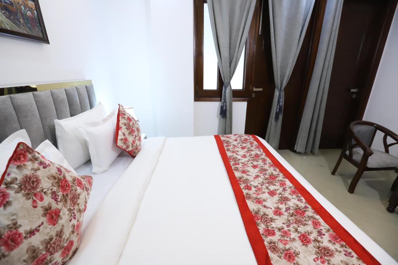 Hotel Nature View Park Metro Couple Friendly 3*